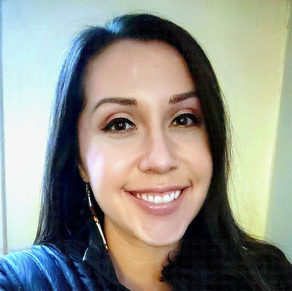 Meet your Posher, Hannah.